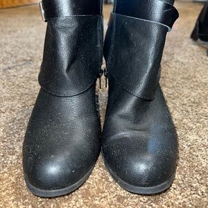 Shoe Dazzle Black Ankle Booties